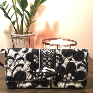 Vera Bradley Clutch with removable strap, black